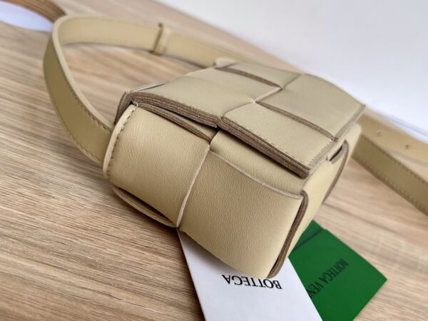 BOTTEGA VENETA BV Candy Cassette