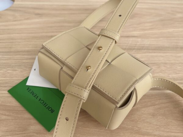 BOTTEGA VENETA BV Candy Cassette