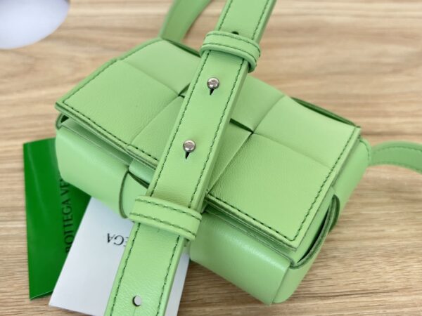 BOTTEGA VENETA BV Candy Cassette