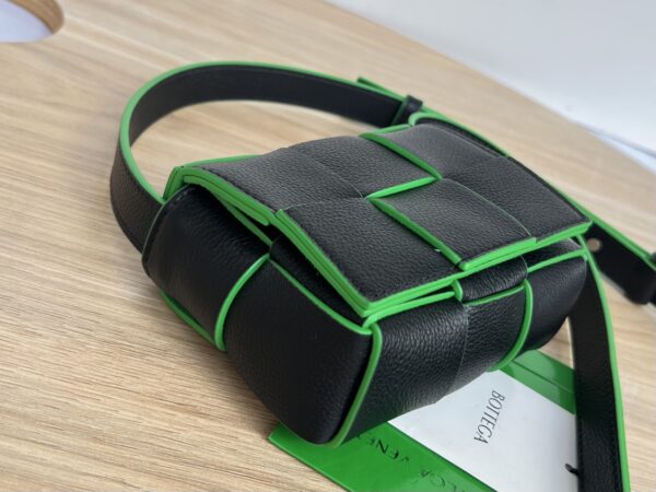 BOTTEGA VENETA BV Candy Cassette