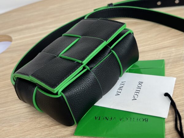 BOTTEGA VENETA BV Candy Cassette