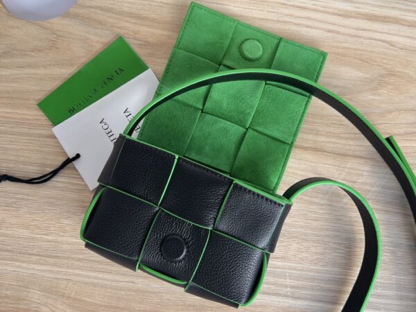 BOTTEGA VENETA BV Candy Cassette