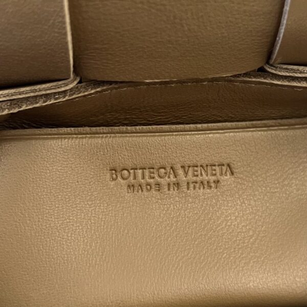 BOTTEGA VENETA BV Candy Cassette