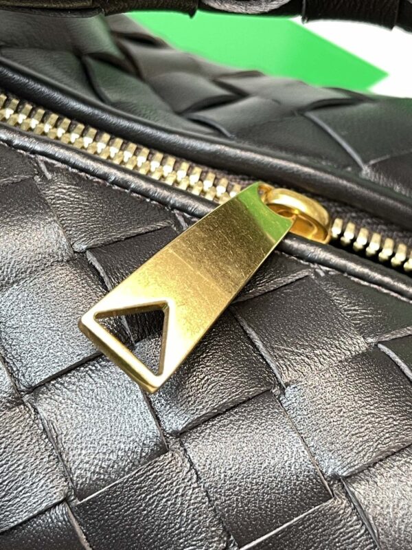 Bottega Veneta Mini Jodie