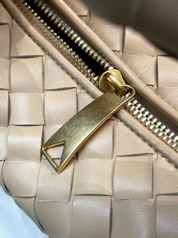 Bottega Veneta Mini Jodie