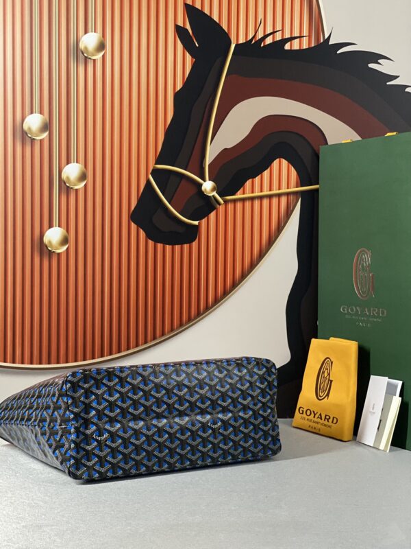 Goyard Saint Louis GM Medium Tote Bag