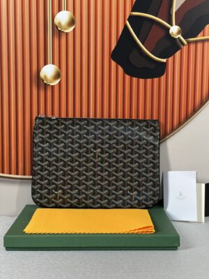 Goyard Sénat MM Pouch