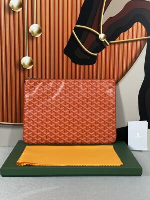 Goyard Sénat MGM Pouch