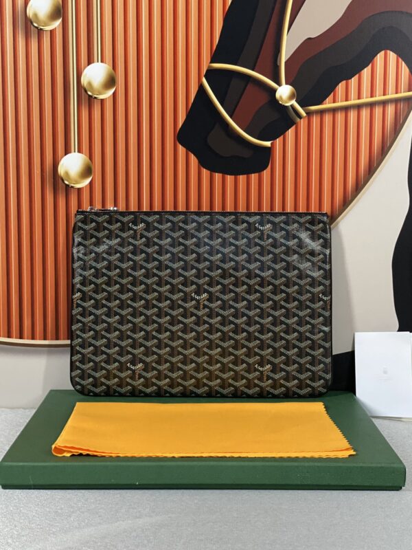 Goyard Sénat MGM Pouch