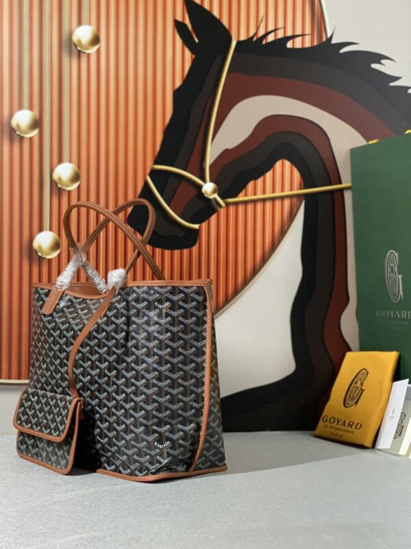 Goyard Anjou PM Bag