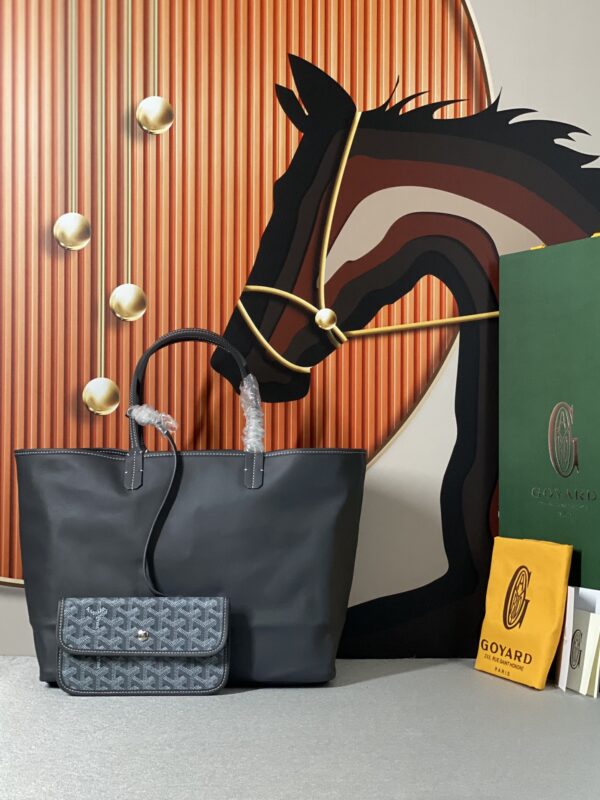 Goyard Anjou PM Bag