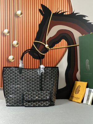 Goyard Anjou PM Bag