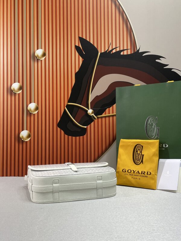 Goyard Belvedere MM Bag