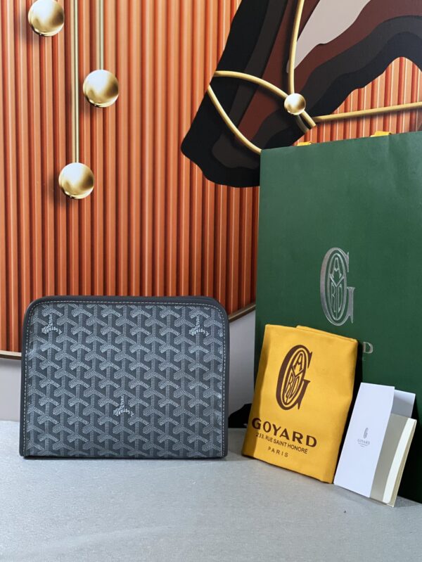 GOYARD Jouvence MM Toiletry Bag