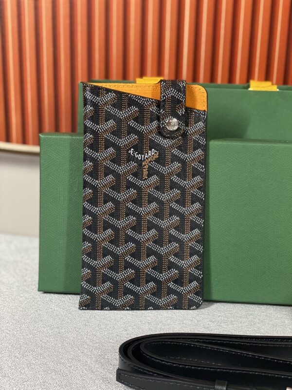 Goyard Montmartre GM Case