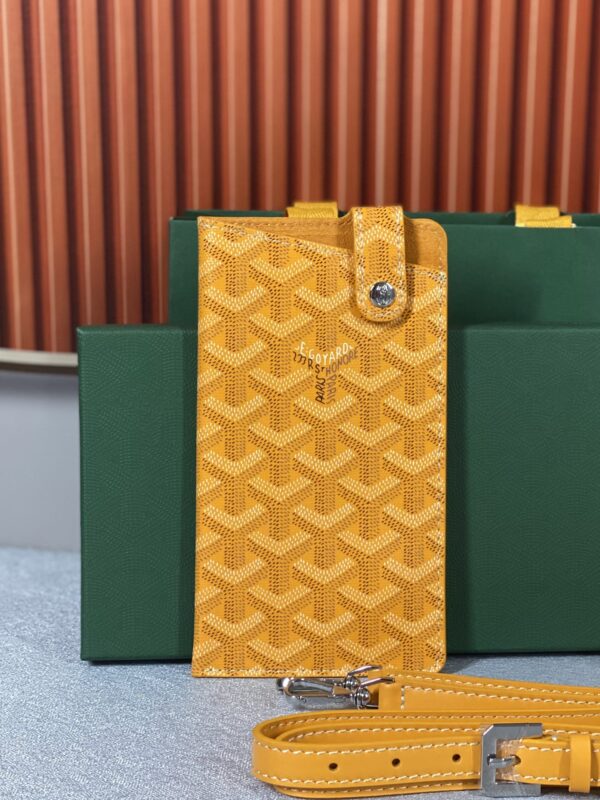 Goyard Montmartre GM Case