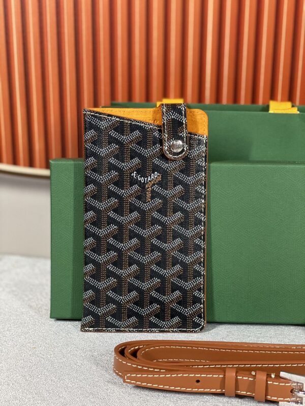 Goyard Montmartre GM Case