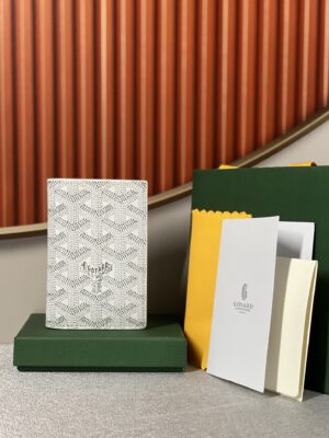 Goyard Saint-Pierre Card Wallet