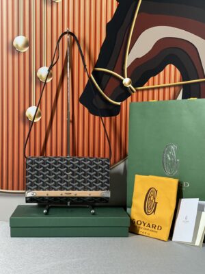 Goyard Monte-Carlo PM Clutch