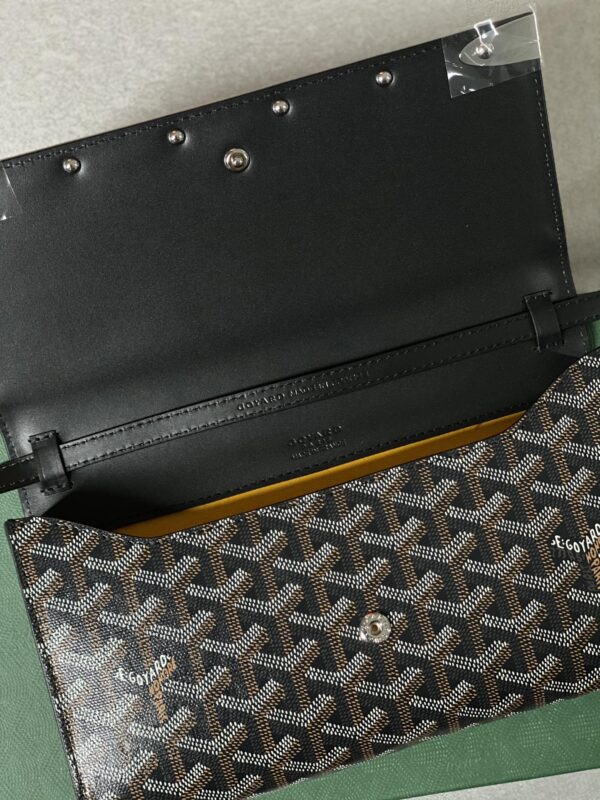 Goyard Monte-Carlo PM Clutch