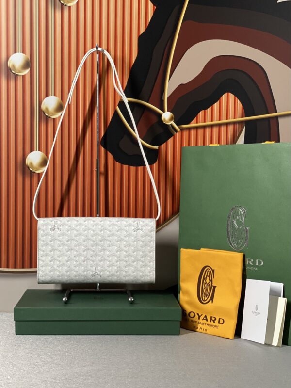 Goyard Monte-Carlo PM Clutch