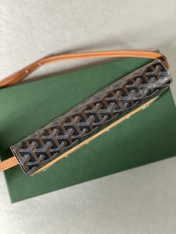 Goyard Monte-Carlo PM Clutch