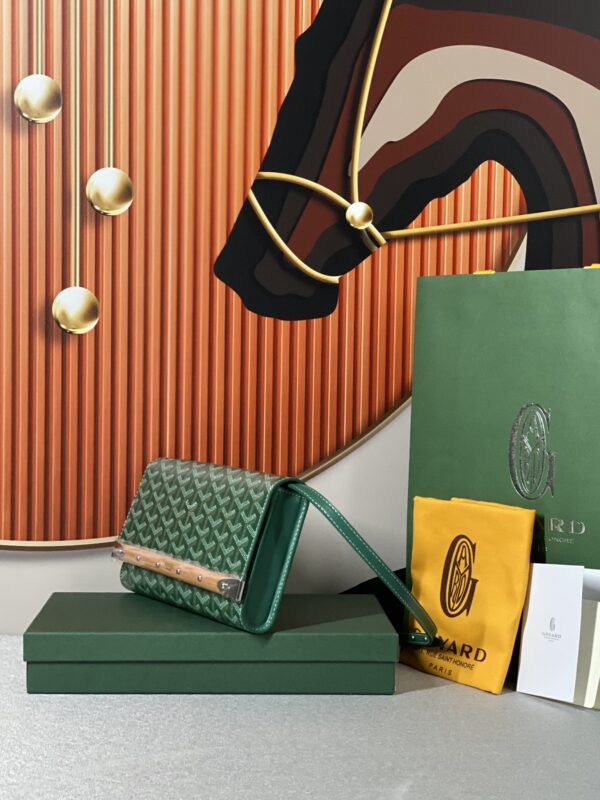 Goyard Monte-Carlo PM Clutch