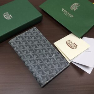 Goyard Long Wallet