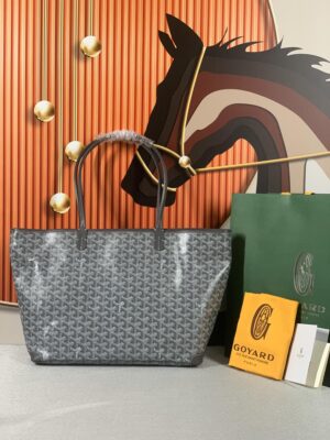 Goyard Artois MM Bag