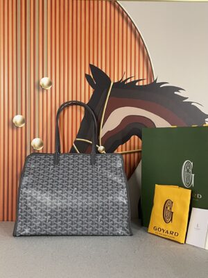 Goyard Hardy PM Bag