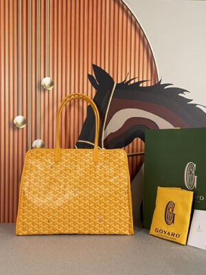 Goyard Hardy PM Bag