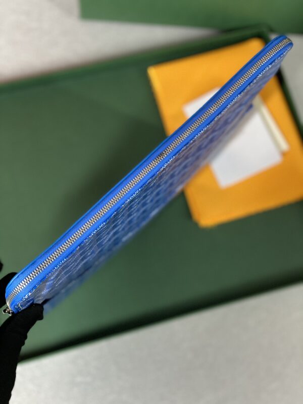 Goyard Sainte-Marie MM Clutch