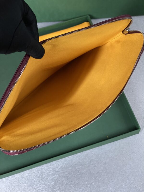 Goyard Sainte-Marie MM Clutch