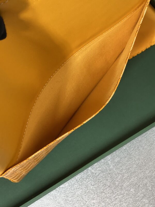 Goyard Sainte-Marie MM Clutch