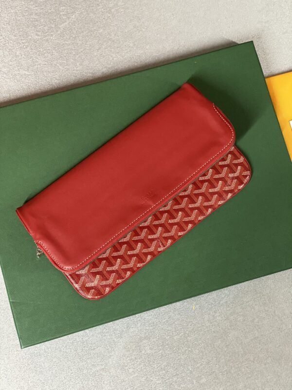 Goyard Sainte-Marie MM Clutch
