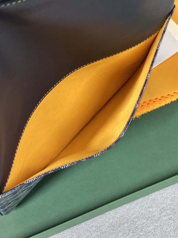 Goyard Sainte-Marie MM Clutch