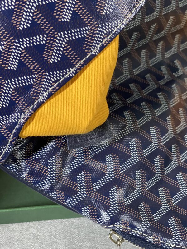 Goyard Sainte-Marie MM Clutch