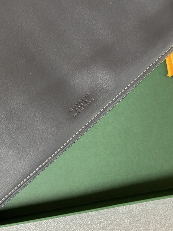 Goyard Sainte-Marie MM Clutch