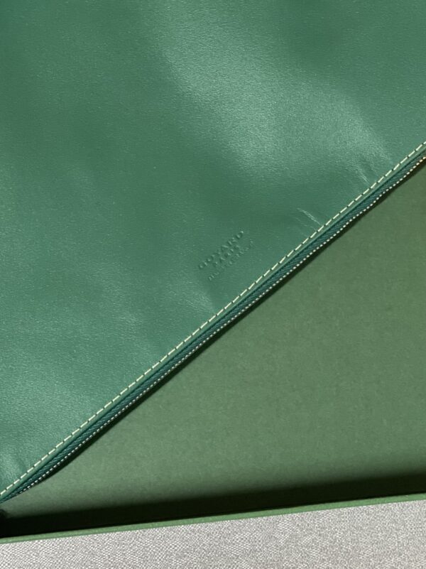 Goyard Sainte-Marie MM Clutch