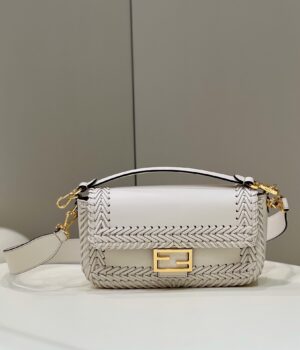 FENDI BAGUETTE