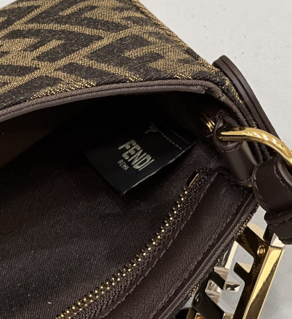 FENDI O’LOCK