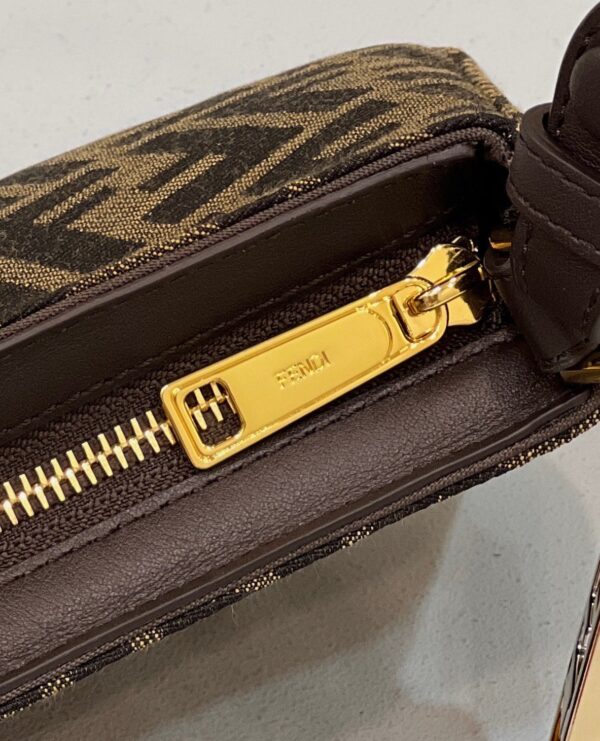 FENDI O’LOCK