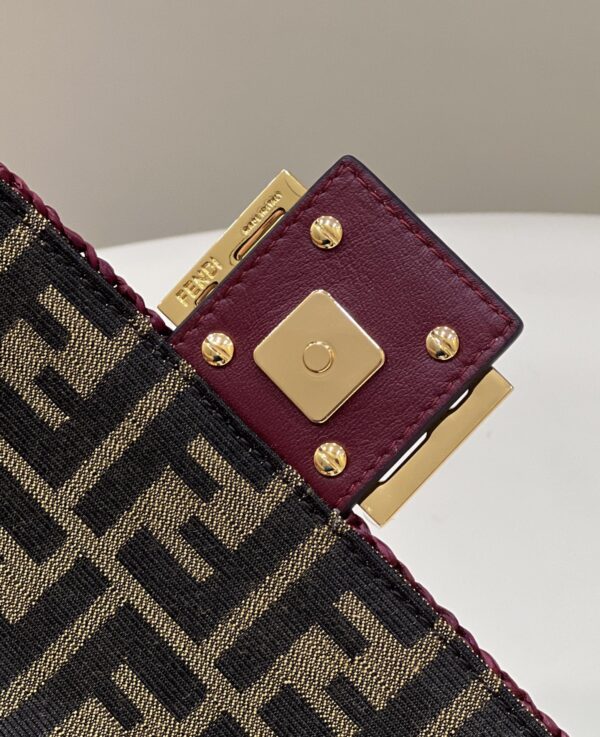 Fendi Baguette