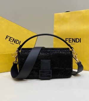 Fendi Baguette Re-Edition bag