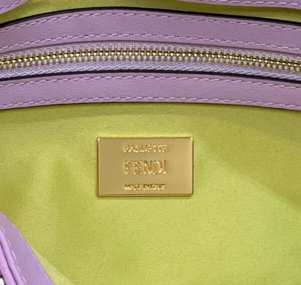 Fendi Baguette Re-Edition bag