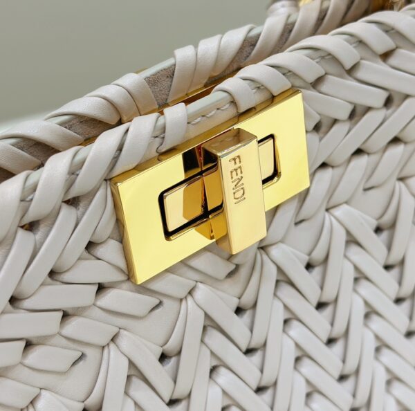 Fendi Peekaboo ISeeU Small