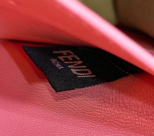 Fendi Peekaboo ISeeU Small