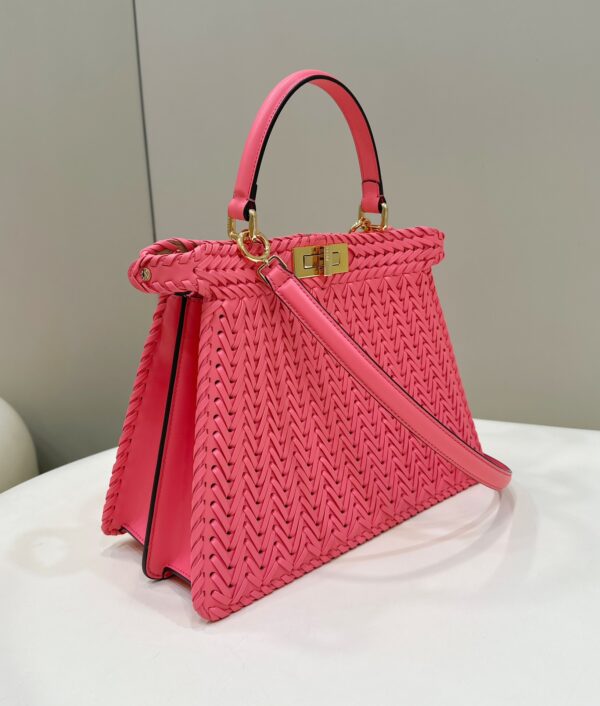 Fendi Peekaboo ISeeU Medium