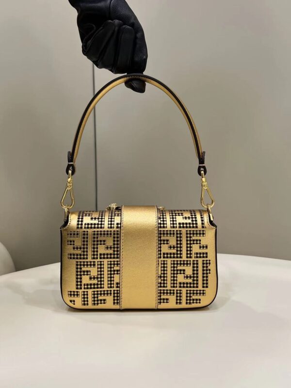 Fendi & Versace Bagutte