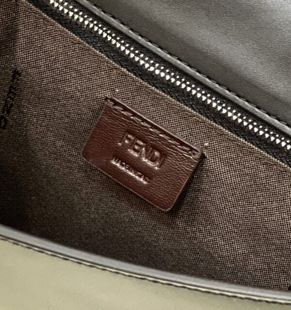 Fendi Baguette